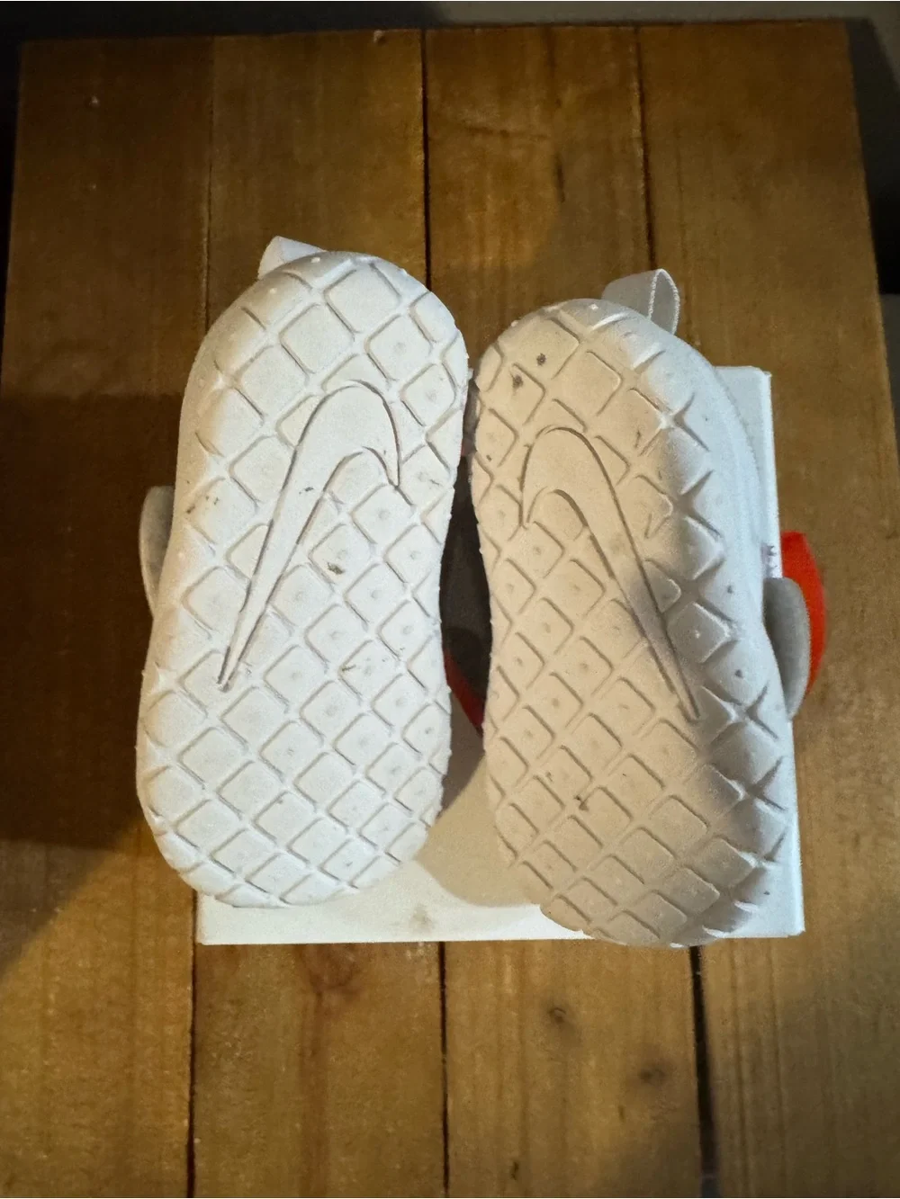 Nike Kids White Swoosh 1